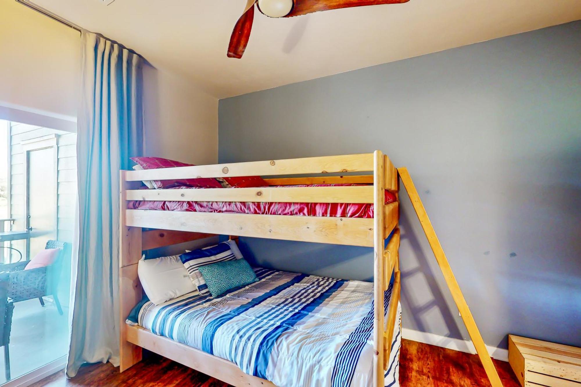Granby Ranch Apartment Room photo