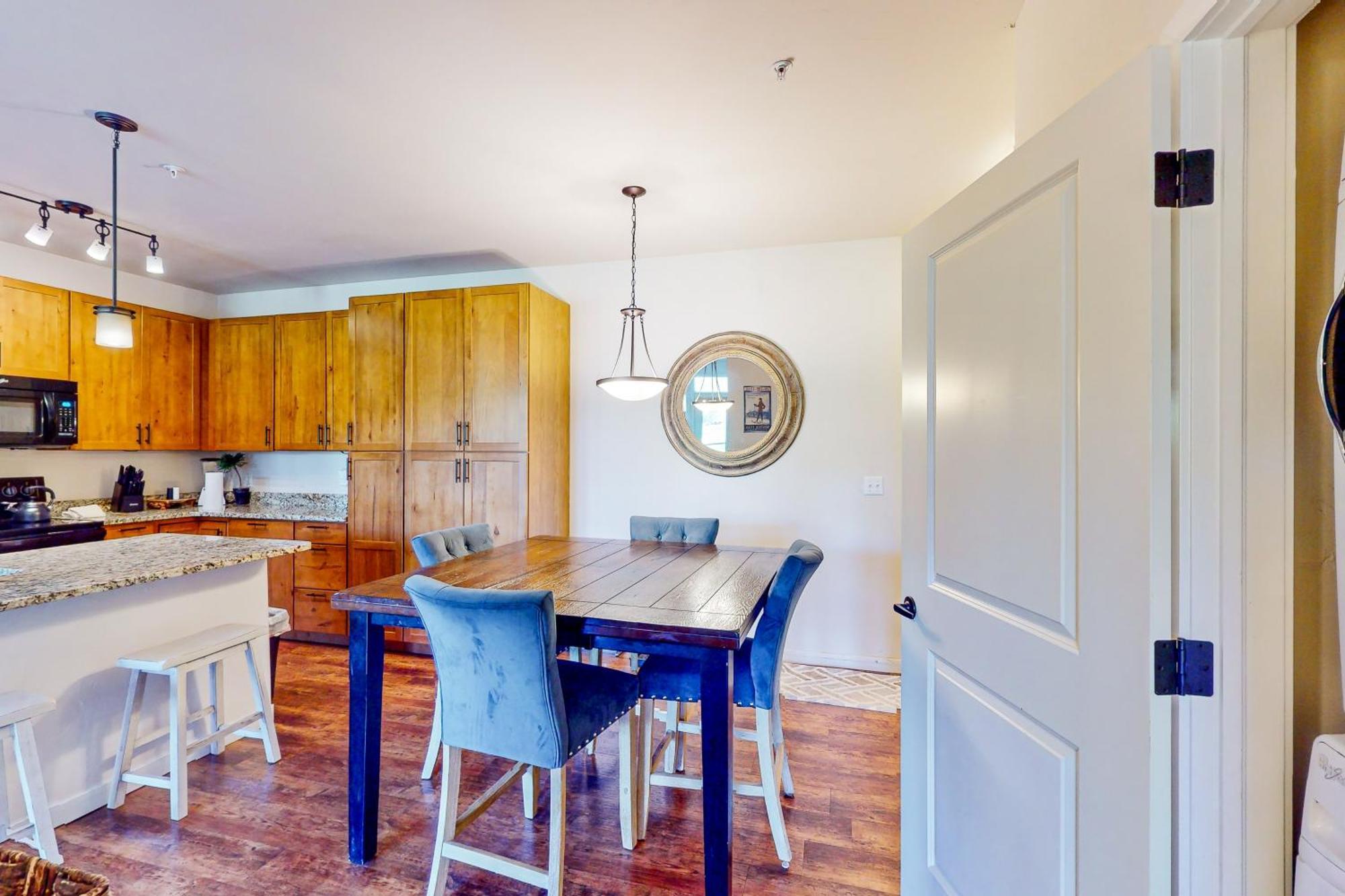 Granby Ranch Apartment Room photo