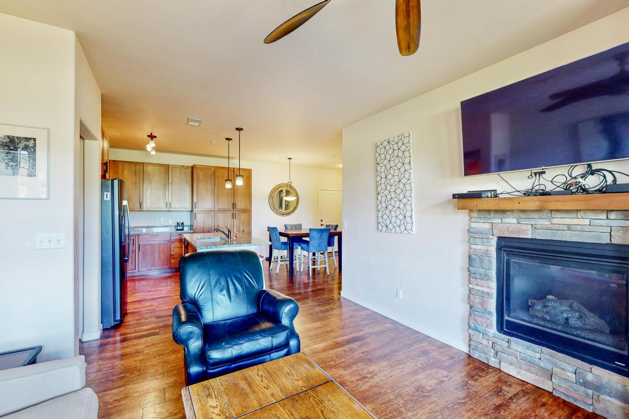 Granby Ranch Apartment Room photo